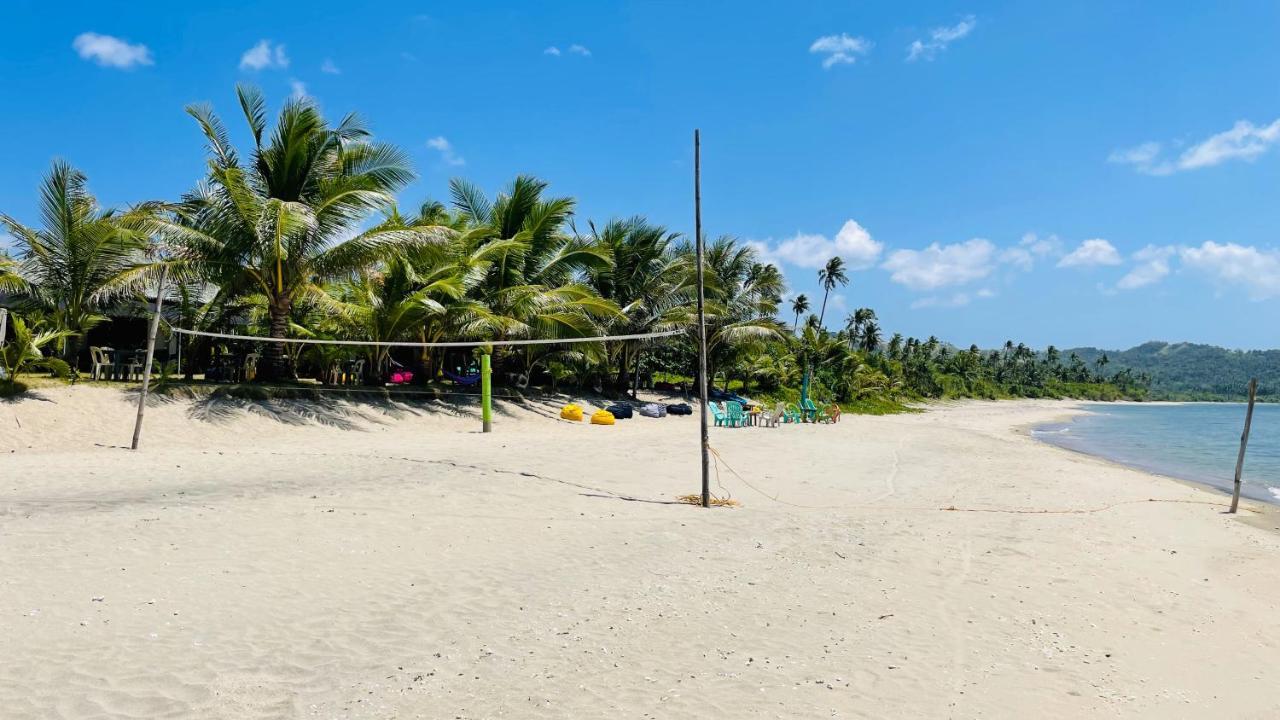 Footprints Beach Resort Agpudlos Esterno foto